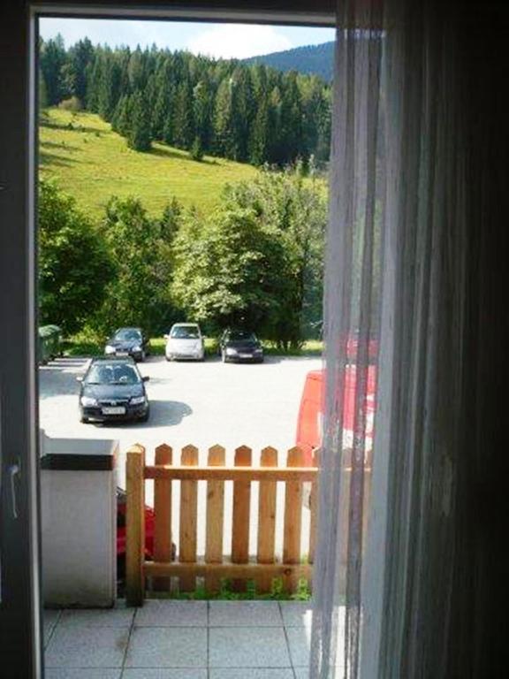 Ferienwohnungen Fryba Bad Kleinkirchheim Pokój zdjęcie